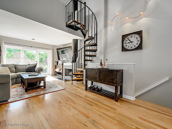 2nd image of 1448 N Orleans St APT 2A