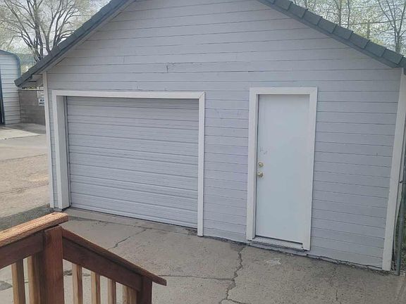 2nd image of 103 S Fairfield Ave