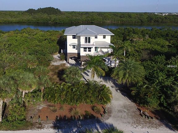 3rd image of 430 Kettle Harbor Dr