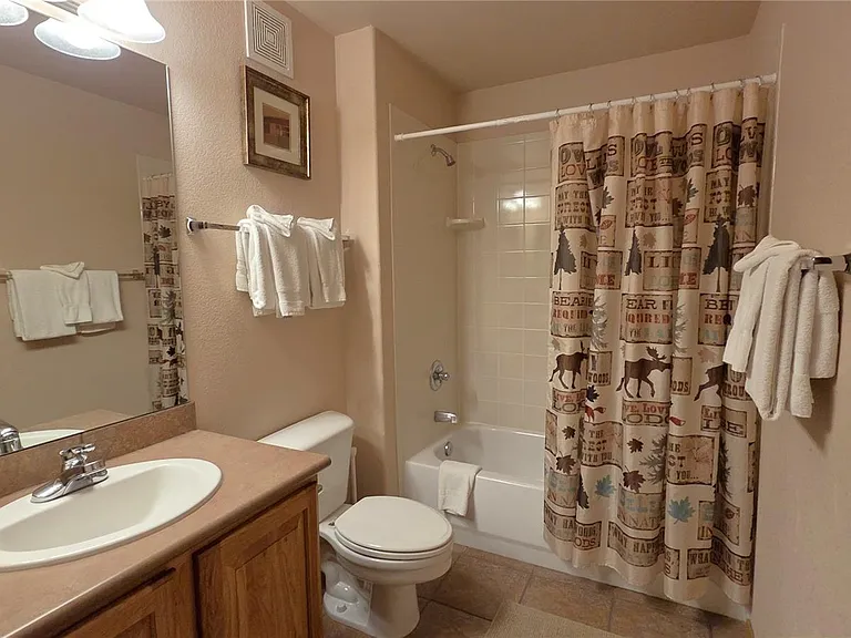 720 Lakepoint Dr #B6 — Photo 17