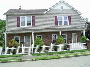 61 Coney Rd, Little Falls, NJ 07424