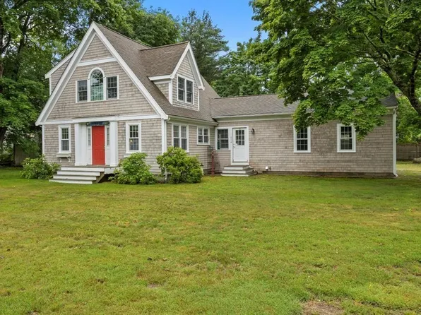 574 Front St, Marion, MA 02738