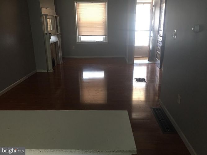 1st image of 43 N Lindenwood St