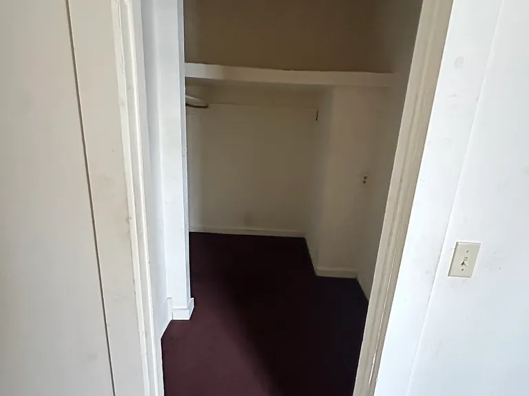 227 King St #2 — Photo 4
