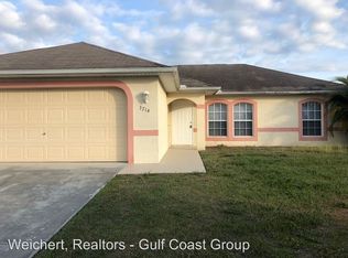 3714 21st St SW, Lehigh Acres, FL 33976