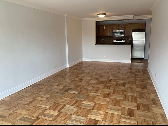 4th image of 360 E 65th St APT 14H