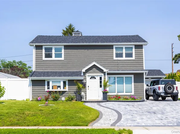 4185 Harriet Road, Bethpage, NY 11714