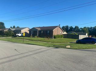 112 Toy Ct, Louisville, KY 40229