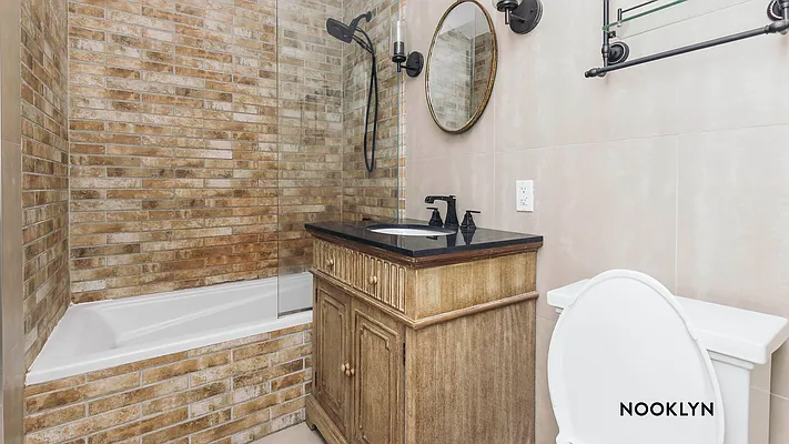 Rented by Nooklyn NYC LLC | media 43