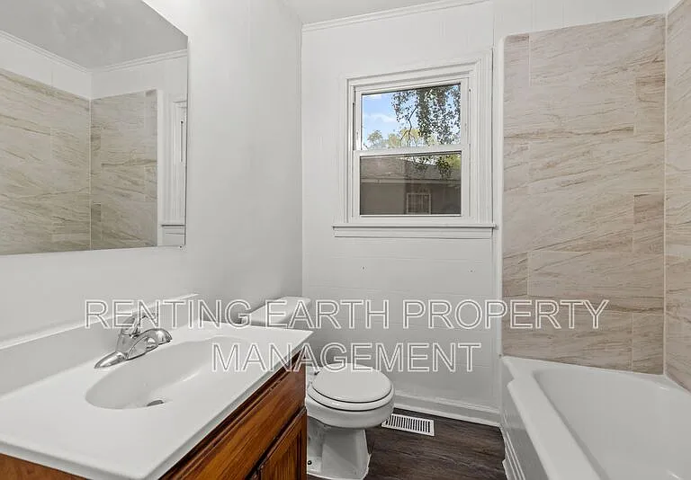 5025 43rd Pl N — Photo 17