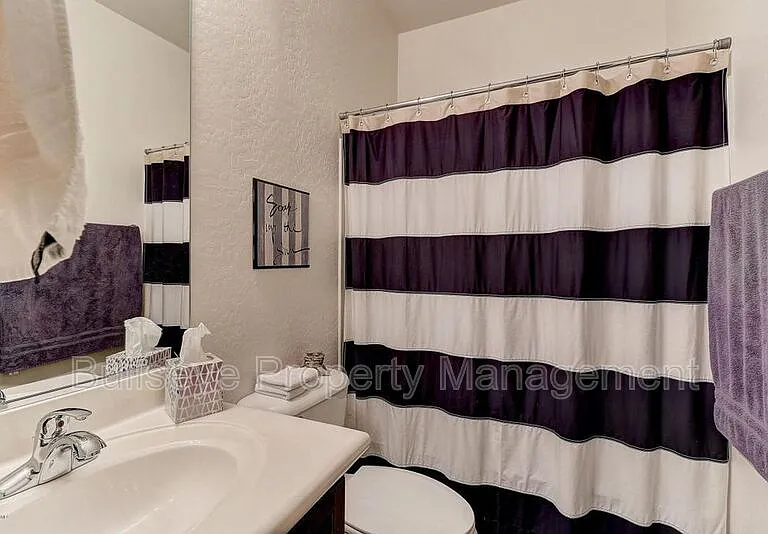 15042 N 142nd Ln — Photo 14