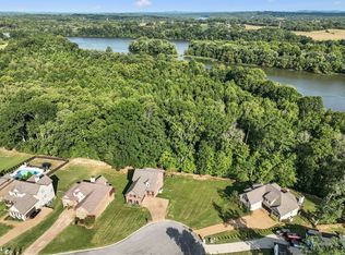 402 Zephyr Cv, Lebanon, TN 37087