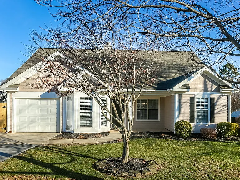 301 Cedarcroft Dr — Photo 1