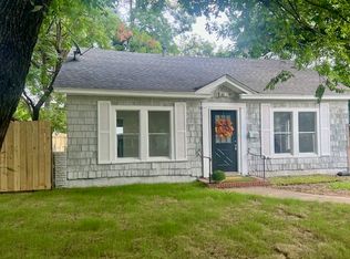 308 N Retta St, Fort Worth, TX 76111