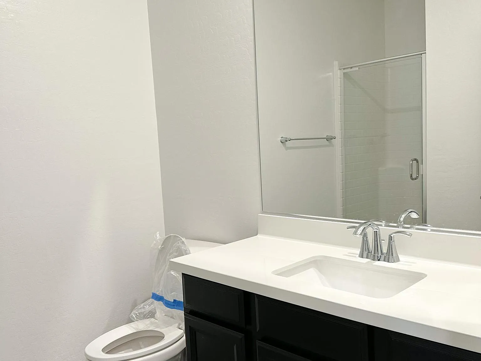 2 bed, $2,085 — Photo 4