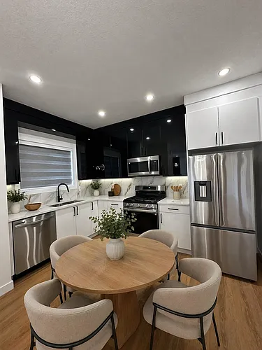 13538 110a Ave NW Photo 1