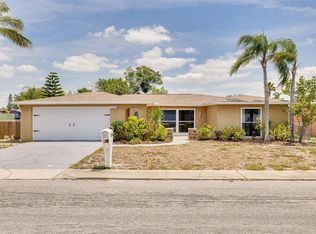 1170 Chelsea Ln, Holiday, FL 34691