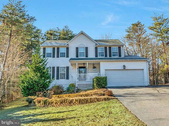 2nd image of 5803 Cambridge Dr