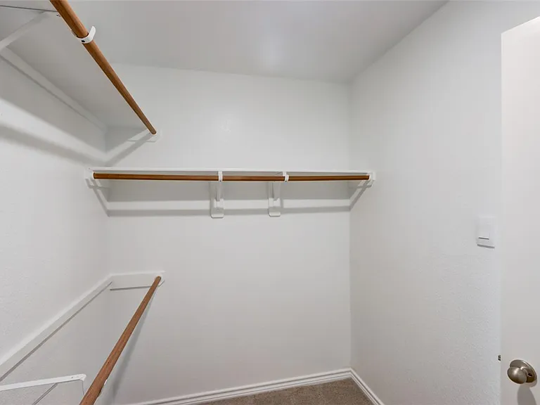 6210 Trado Dr — Photo 21