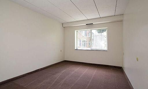 5th image of 40 Wilcox Ln #Pdnwffgh3