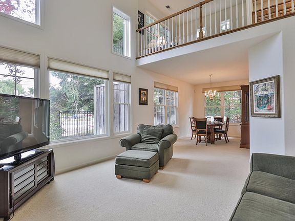 3rd image of 101 Serra Ct