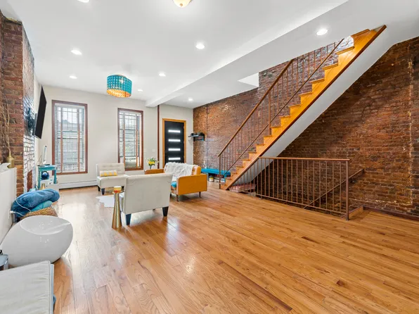 609 Lexington Avenue image 10 of 43