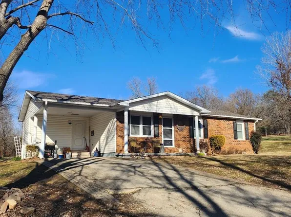 17127 Cedar Valley Dr, Dexter, MO 63841