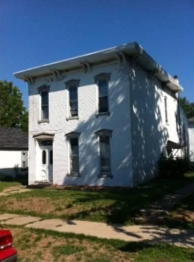 2 bed, $850 — Photo 2