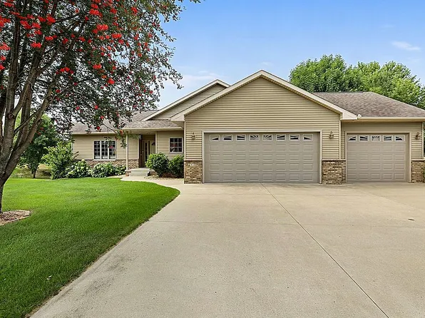 410 13th St N, Cold Spring, MN 56320