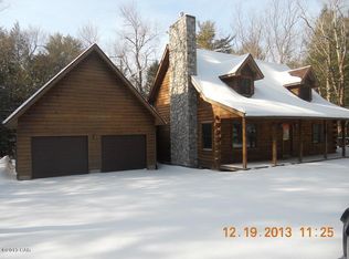 18 White Pine Rd, Jim Thorpe, PA 18229