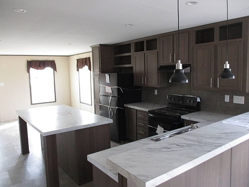 3rd image of 141 Palermo Dr