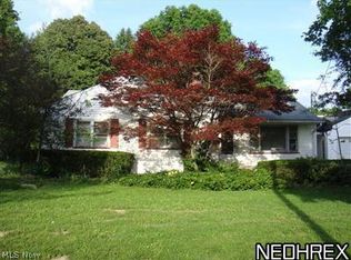 2370 Hoagland Blackstub Rd, Warren, OH 44481