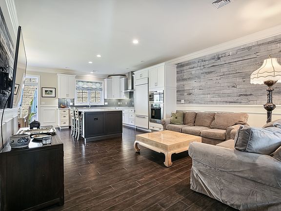 7.14 - 38 Moorland Dr #38, Danbury CT (07of38).jpg