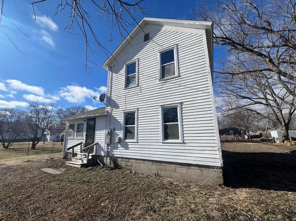 916 S 32nd St, Fort Dodge, IA 50501