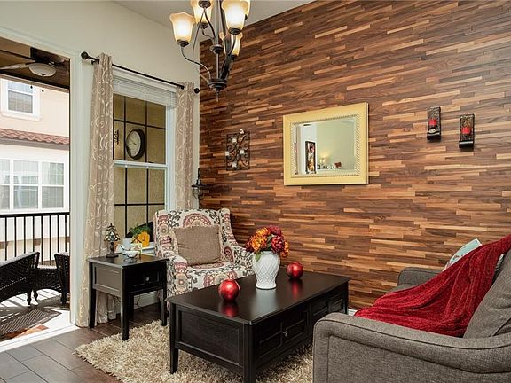 4th image of 1236 Lobelia Dr