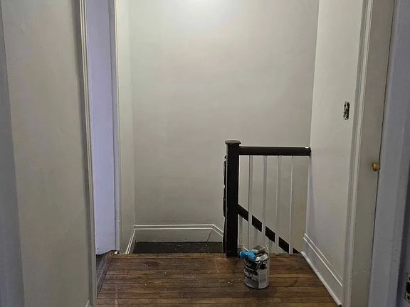 4th image of 55 Broadway St