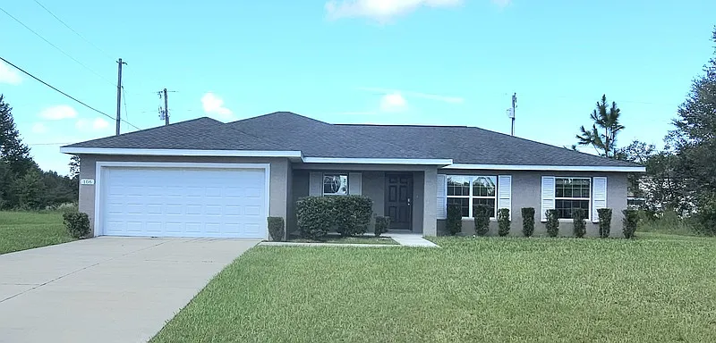 Marion Oaks — Photo 1