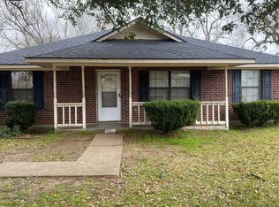 302 Washington St, Hempstead, TX 77445