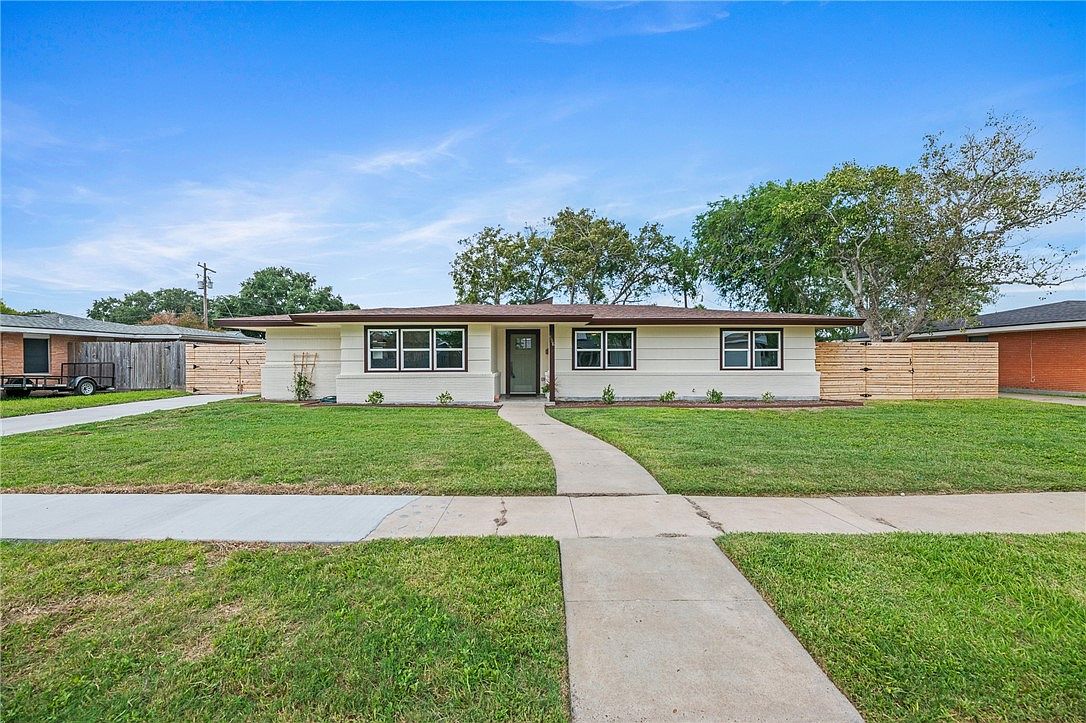 506 Peerman Pl, Corpus Christi, TX 78411 MLS 428337 Zillow