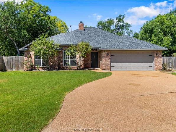 2820 Bishops Gate Cir, Bryan, TX 77807