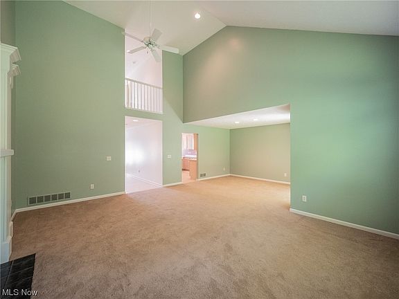 5th image of 562 Brennans Ct
