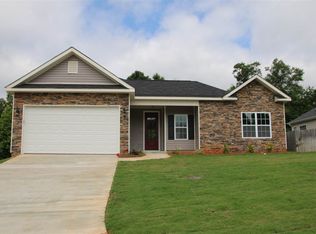 107 Ledford Way, Bonaire, GA 31005