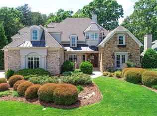 3291 Wynnewood Dr, Greensboro, NC 27408