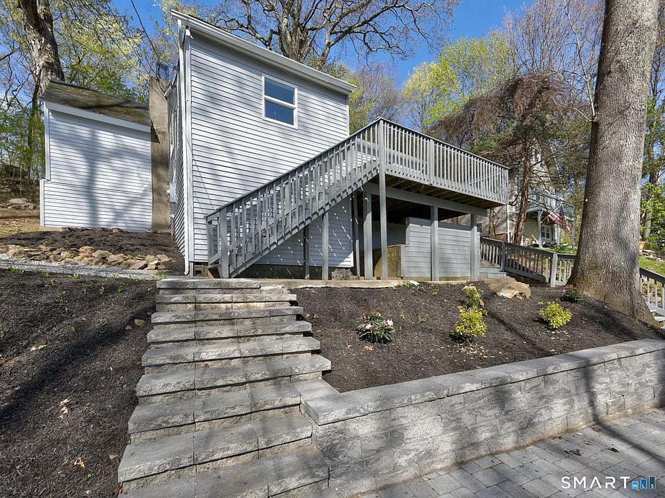 1st image of 3 Orchard Drive