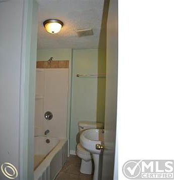 Bath Upper or bath unit 2.JPG