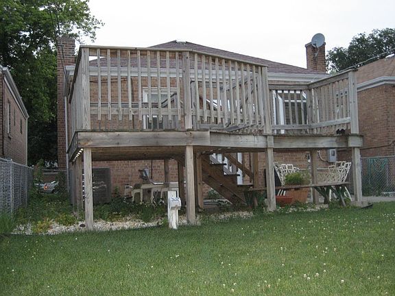 3rd image of 3243 N Pioneer Ave