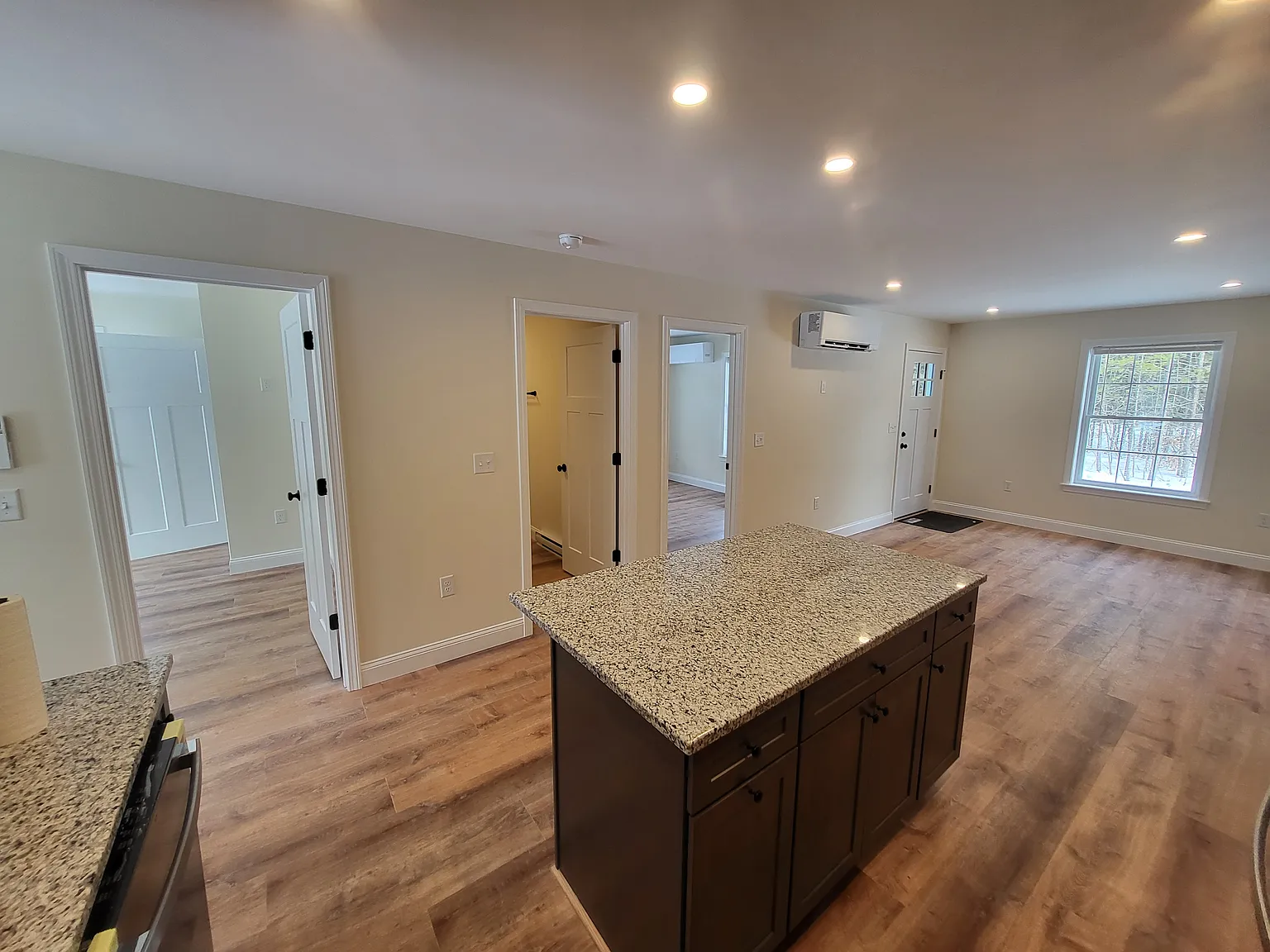 428 Town Farm Rd — Photo 2