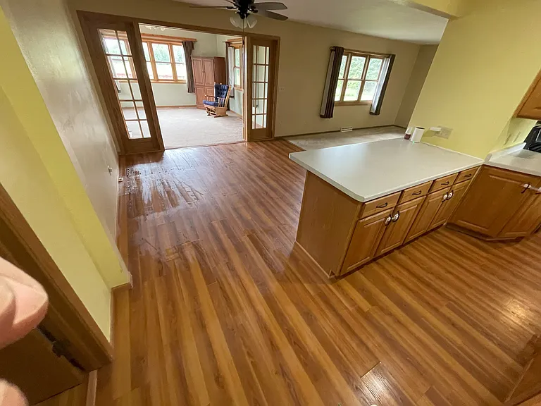 633 Willow Ln — Photo 10