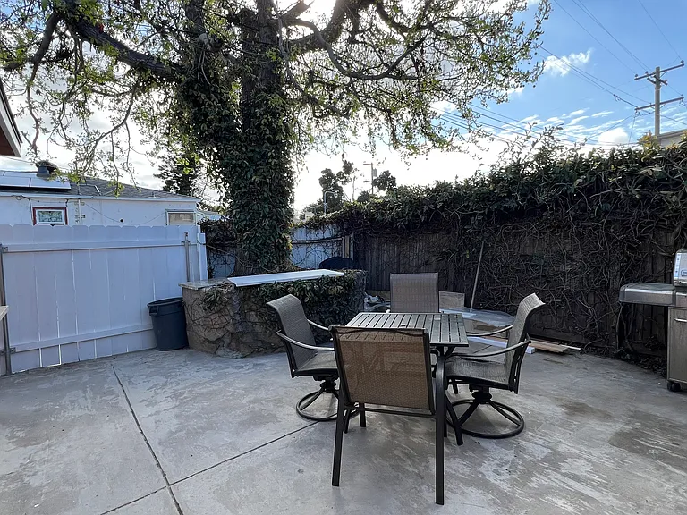 Private courtyard