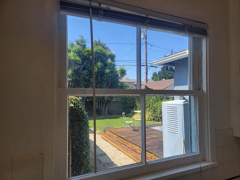 3831 Midway Ave — Photo 24
